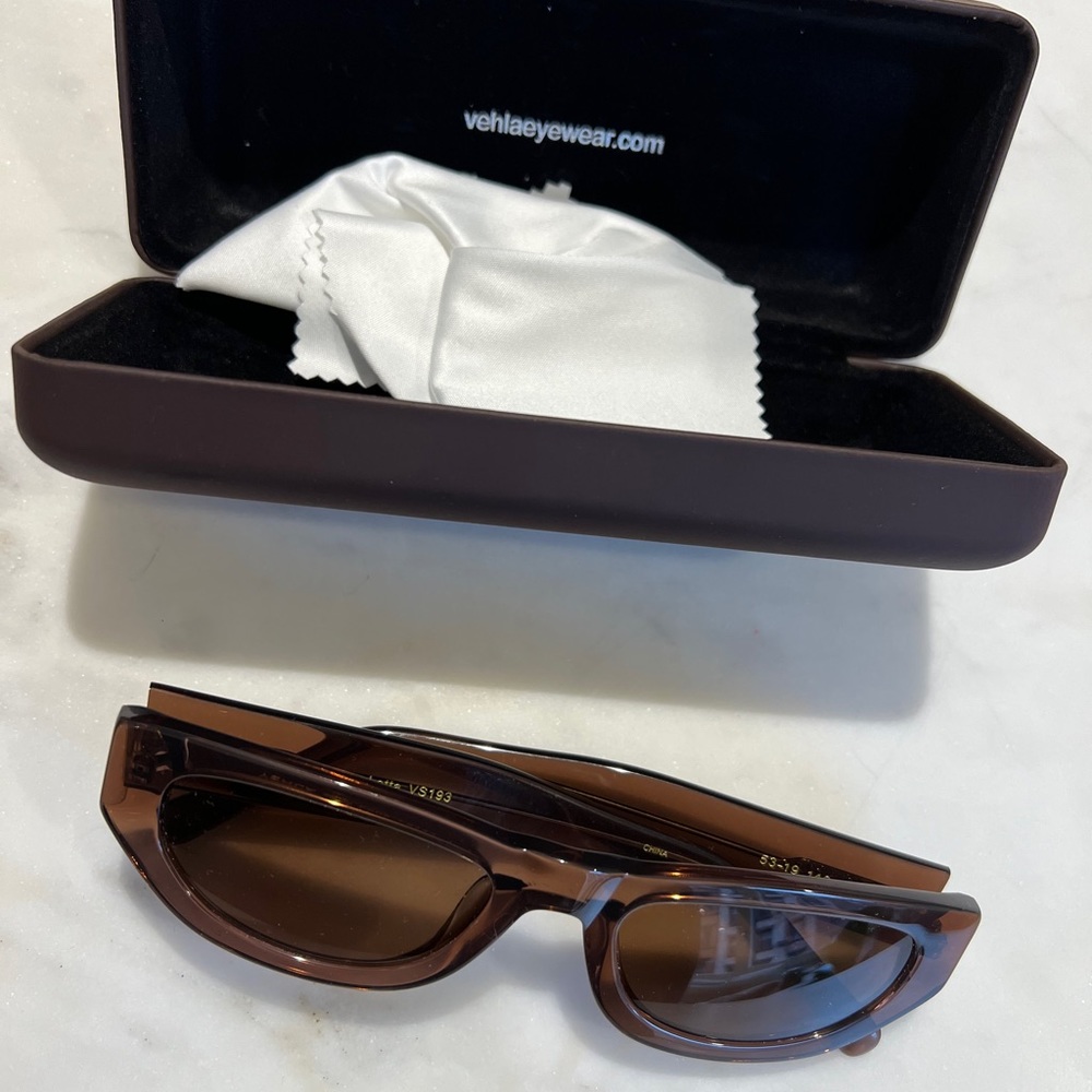 VEHLA EYEWEAR BROWN RETRO SUNGLASSES